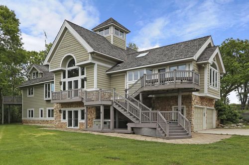 2842 Moelter Drive, LYONS, WI, 53147 | Card Image