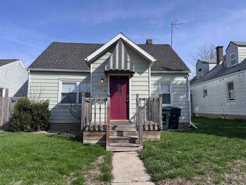 2112 W 11th St, Muncie, IN, 47302-6615 | Card Image