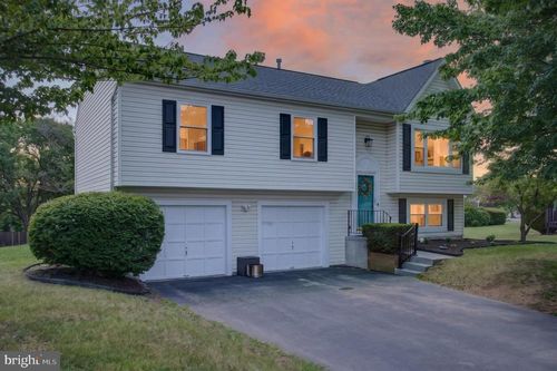 102 Cromwell Ct, WINCHESTER, VA, 22602-6800 | Card Image