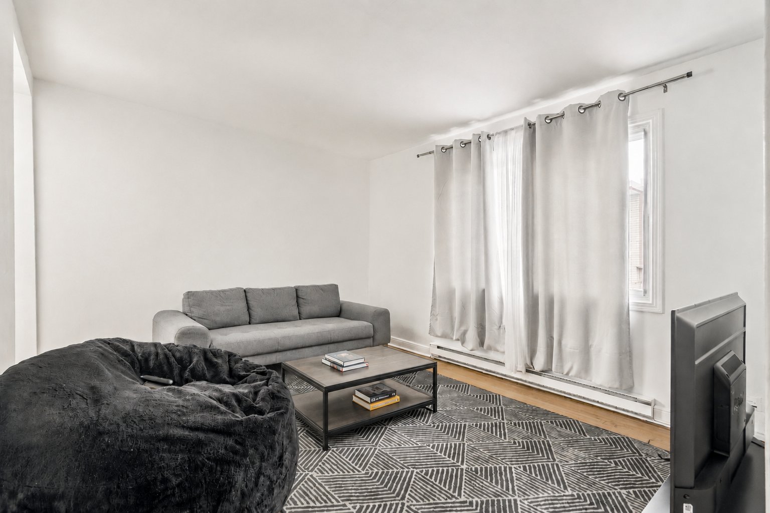 Residential Lease in Montréal (Saint-Léonard) 4