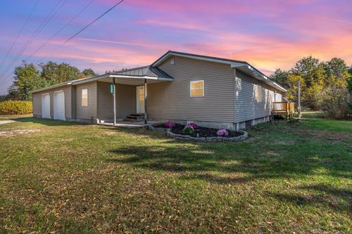 4240 N Woodruff Rd, Weidman, MI, 48893-8651 | Card Image