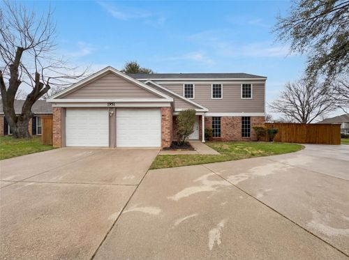 1951 Pin Oak Dr, Flower Mound, TX, 75028-1291 | Card Image