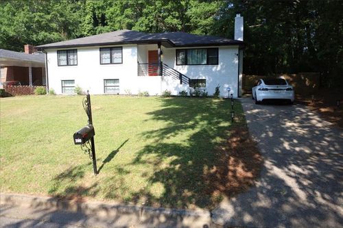 280 W Lake Dr Nw, Atlanta, GA, 30314-2008 | Card Image