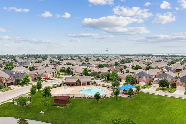 Aerial view of residential area featuring a pool | Image 29