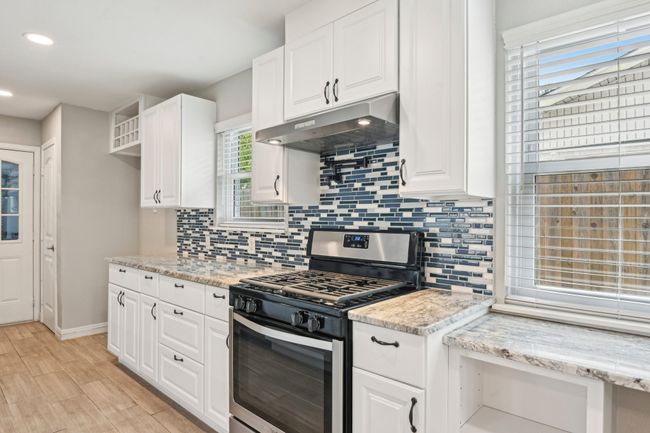 3930 Edgewood Dr, House other with 3 bedrooms, 2 bathrooms and null parking in Garland TX | Image 16