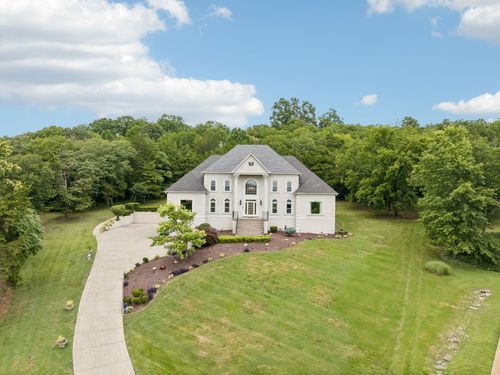 703 Ben Nevis Ct, Brentwood, TN, 37027-6139 | Card Image