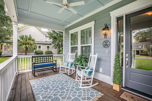 Copy of 4 Front porch | Image 4