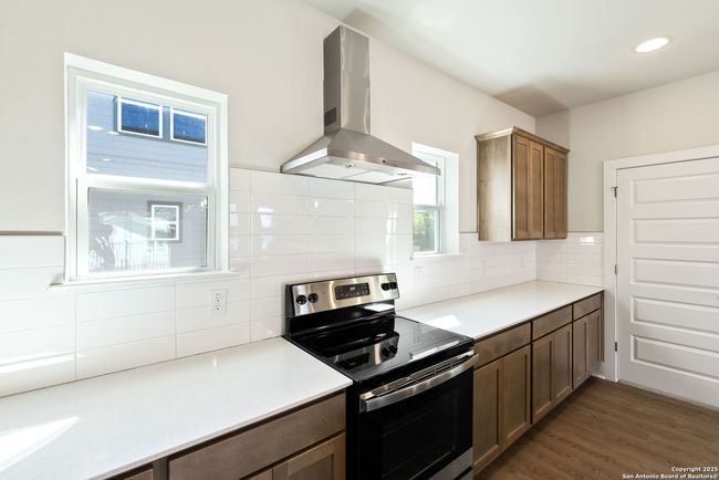 UNIT-2101 - 419 Ira Ave, House other with 3 bedrooms, 4 bathrooms and null parking in San Antonio TX | Image 8