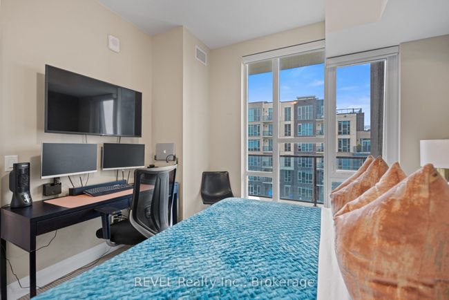 410 - 16 Concord Pl, Condo with 2 bedrooms, 1 bathrooms and null parking in Grimsby ON | Image 21