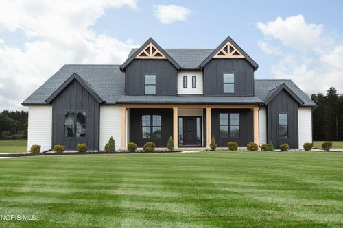2107 Ashley Ct, Perrysburg, OH, 43551-6232 | Card Image