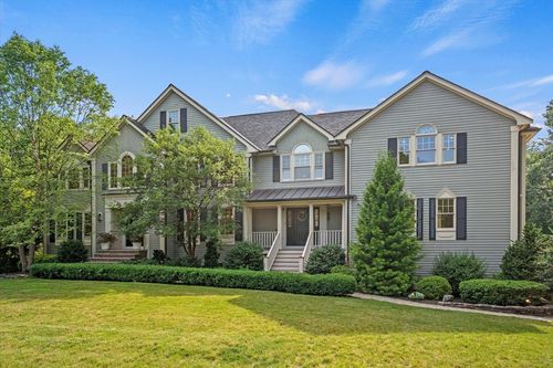 11 Ashford Ln, Andover, MA, 01810-6410 | Card Image