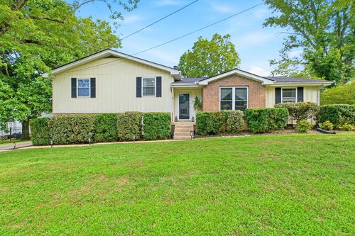 7220 Belle Chasse Dr, Nashville, TN, 37221-3308 | Card Image