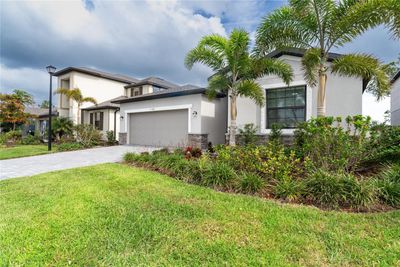 19536 Fishhawk Trail, House other with 4 bedrooms, 3 bathrooms and null parking in Venice FL | Image 2