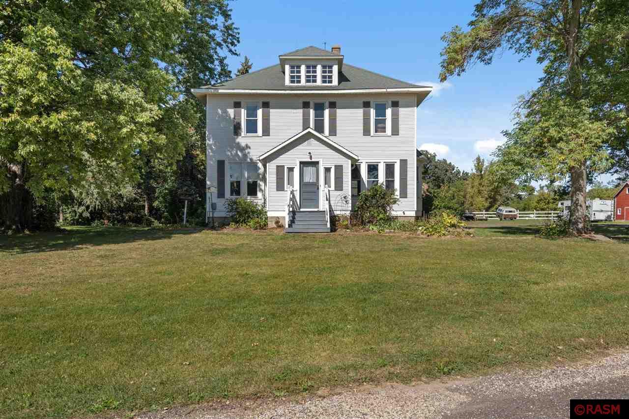 128th St, New Richland, MN 56072