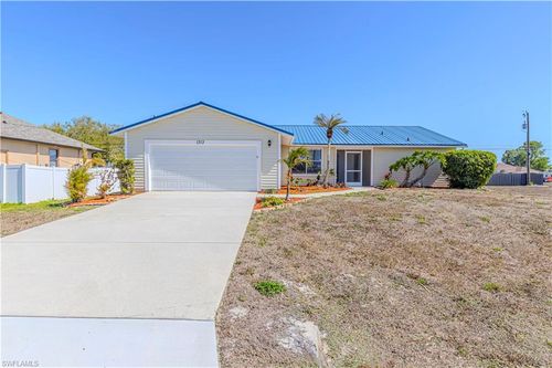 1313 Ne 12th Pl, Cape Coral, FL, 33909-1483 | Card Image