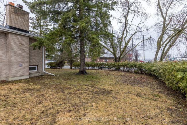 686 Corrigan Cres, House other with 4 bedrooms, 2 bathrooms and 4 parking in Peterborough ON | Image 42
