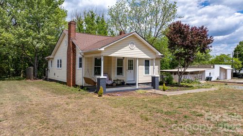 116 Hauss Ridge Rd Se, Valdese, NC, 28690-9620 | Card Image
