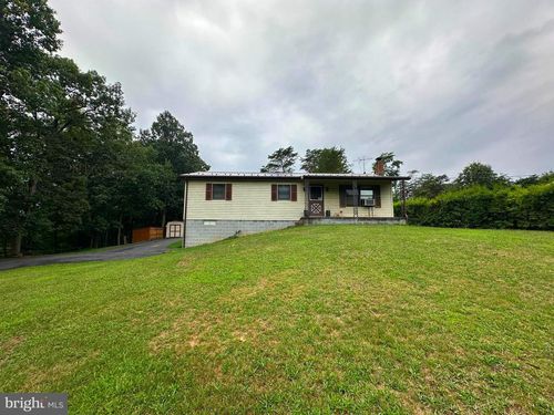 5510 Timmons Dr, GREENCASTLE, PA, 17225-8712 | Card Image