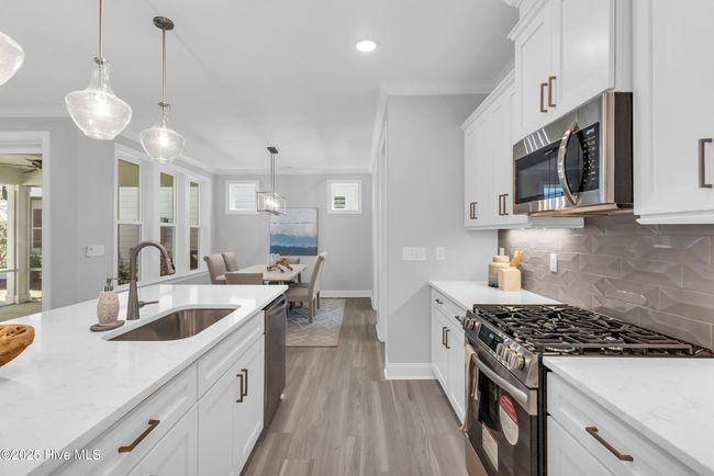 Similar Home | Image 12