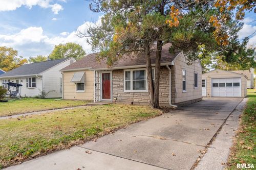 2318 45th St, Rock Island, IL, 61201-5137 | Card Image