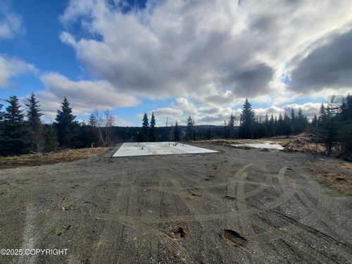 35232 N Fork Rd, Anchor Point, AK, 99556-9187 | Card Image
