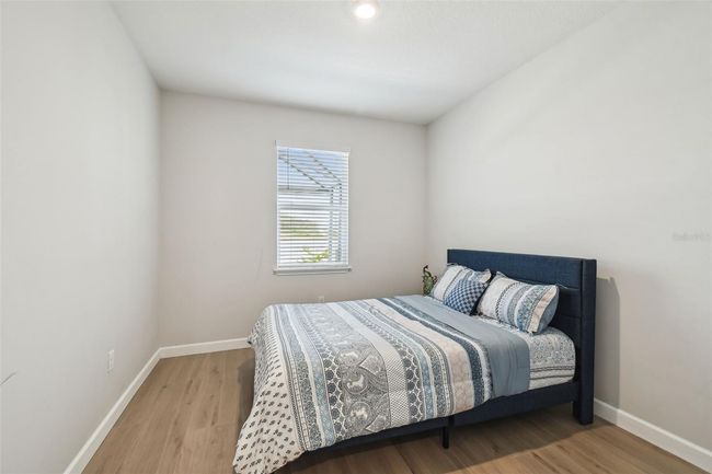 Downstairs Bedroom | Image 21