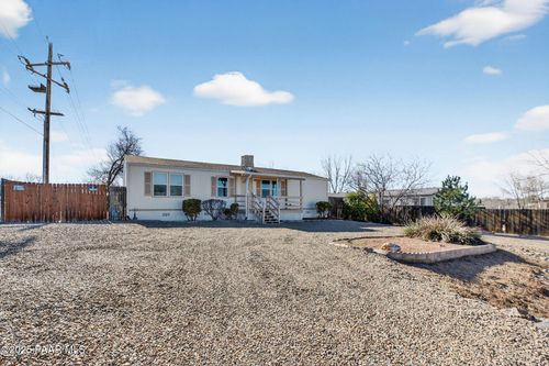 1955 Little Doggie Draw, Chino Valley, AZ, 86323-6129 | Card Image