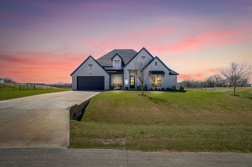 121 Rocky Top Ranch Ln, Azle, TX, 76020-5162 | Card Image