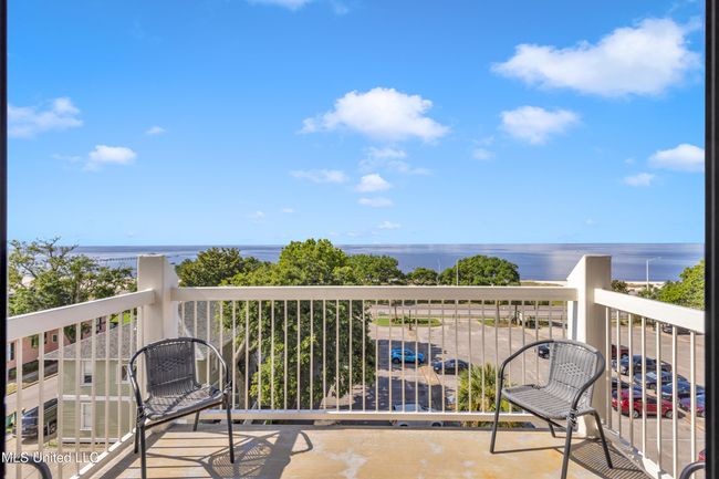 1130Beach#503-24 | Image 40