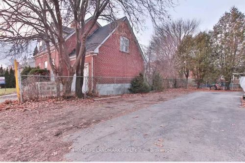 360B Lawrence Ave W, North York, ON, M5M1B7 | Card Image