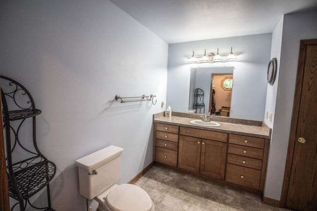 2228150 Plainview Pkwy, House other with 3 bedrooms, 2 bathrooms and null parking in Lisbon WI | Image 24