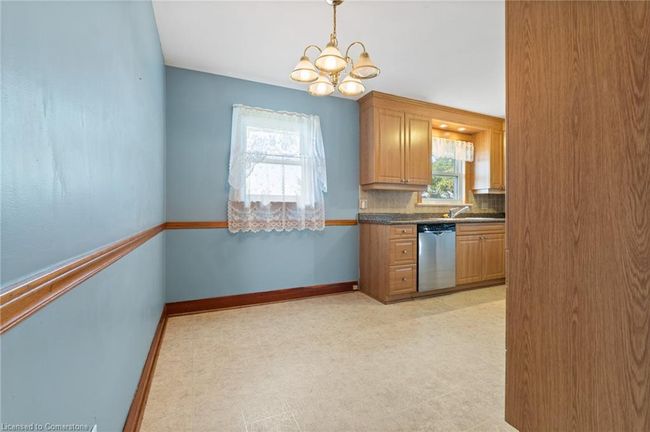 206 Johnston St, House other with 4 bedrooms, 2 bathrooms and 5 parking in Port Colborne ON | Image 9
