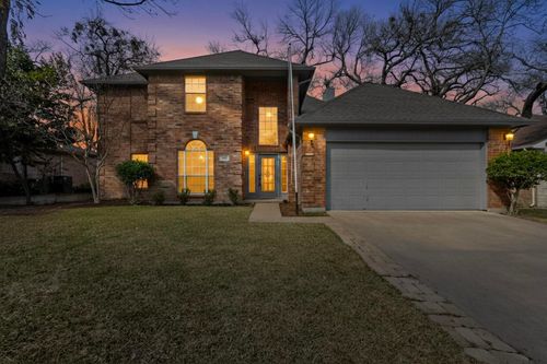 325 Crooked Crk, Garland, TX, 75043-3145 | Card Image