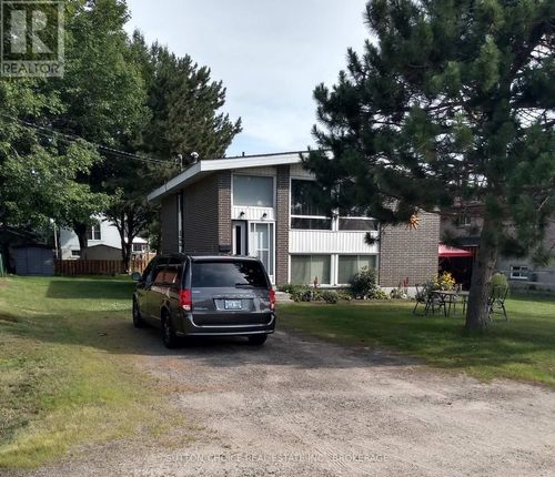 9 Milford Cres, North Bay, ON, P1A1M4 | Card Image