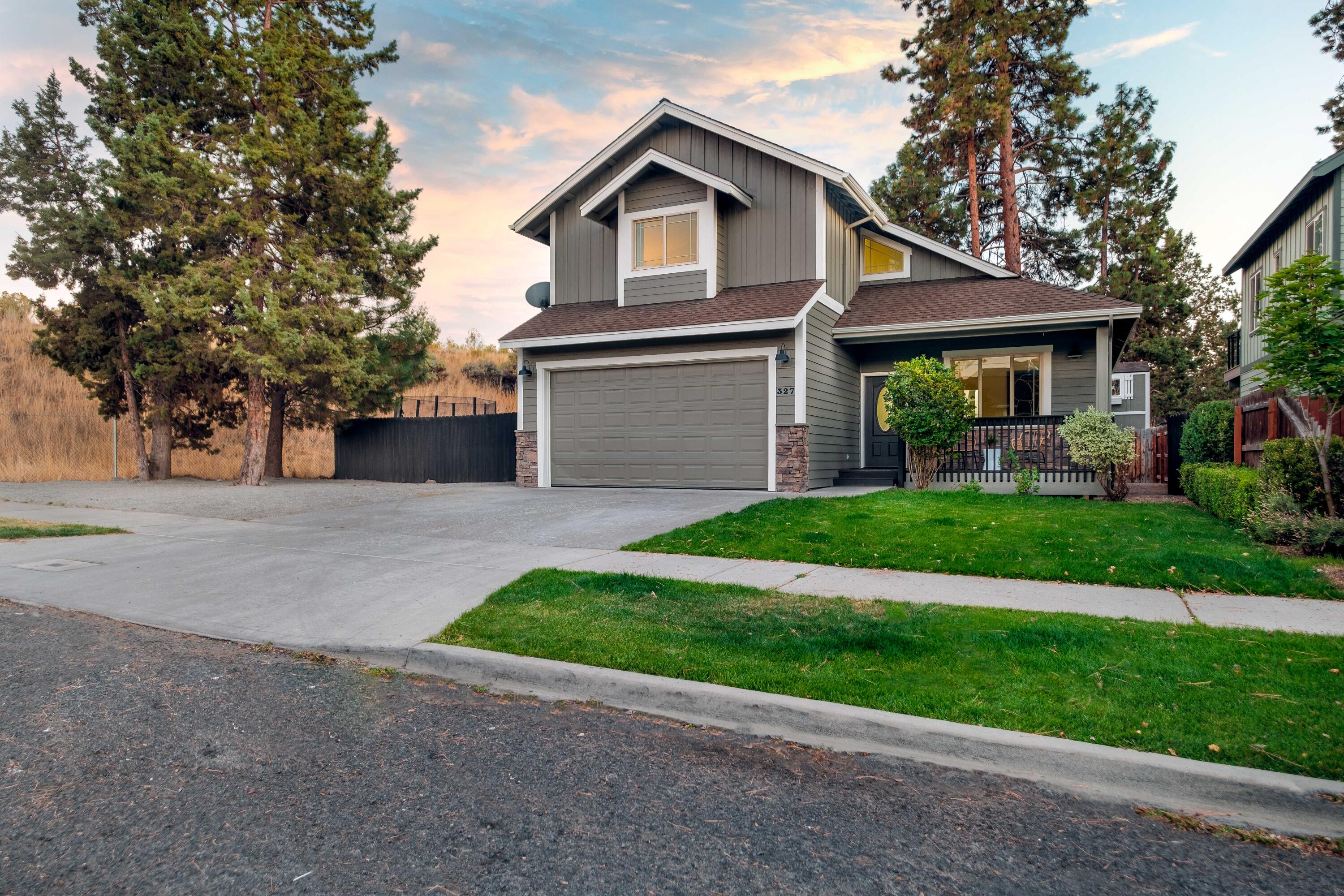 Garfield Ave, Bend, OR 97702