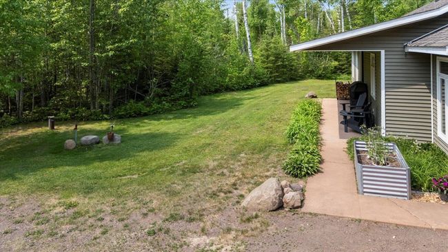 677 County Road 60, House other with 3 bedrooms, 3 bathrooms and null parking in Grand Marais MN | Image 5