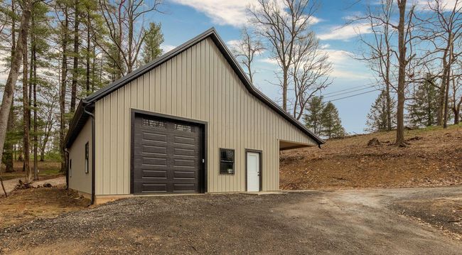 670 Natchez Ln, House other with 4 bedrooms, 4 bathrooms and null parking in Sugar Grove OH | Image 7