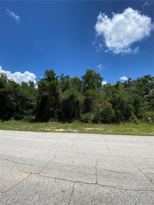 770 Arlene Dr, Deltona, FL, 32725-2640 | Card Image