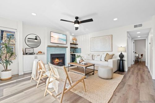 apt-3-1324 S Pacific St, Oceanside, CA, 92054-4950 | Card Image