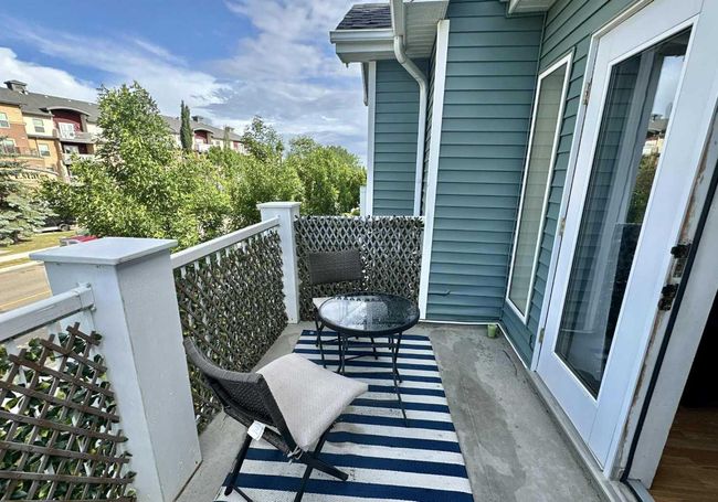 201 - 5220 50 A Avenue, Townhouse with 3 bedrooms, 2 bathrooms and 1 parking in Sylvan Lake AB | Image 9