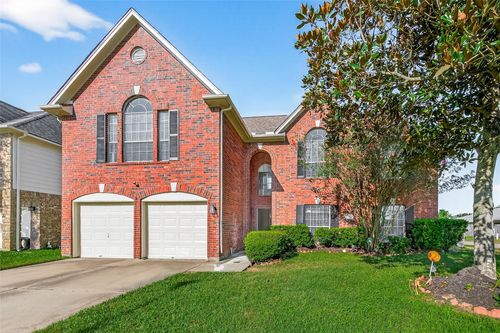 8302 Cliffshire Ct, Houston, TX, 77083-6528 | Card Image