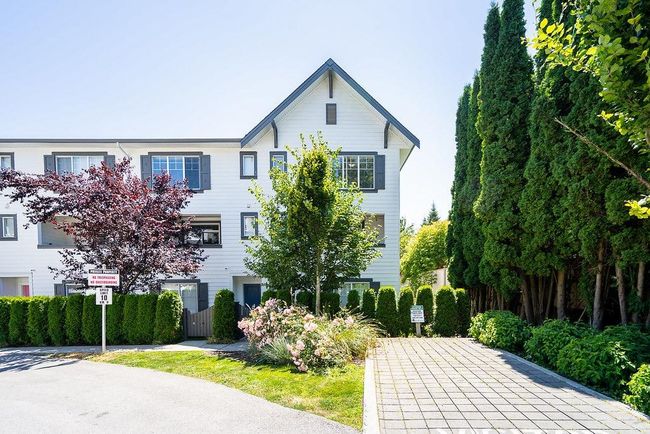 29 - 16337 15 Avenue, Townhouse with 4 bedrooms, 3 bathrooms and 2 parking in Surrey BC | Image 1