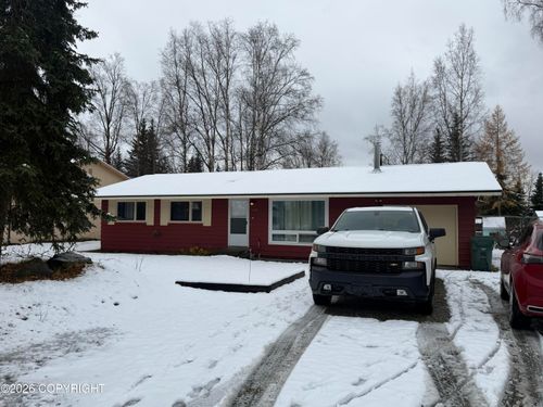10208 Colville St, Eagle River, AK, 99577-7218 | Card Image