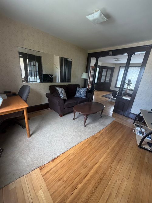 2-45 Morgan St, Manchester, NH, 03102-3436 | Card Image