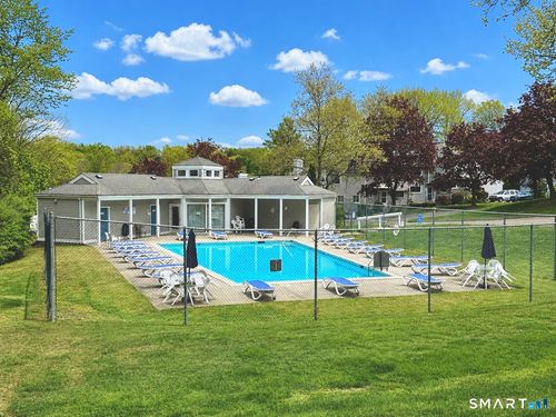 385-385 Old Rock Rd, Branford, CT, 06405-5933 | Card Image