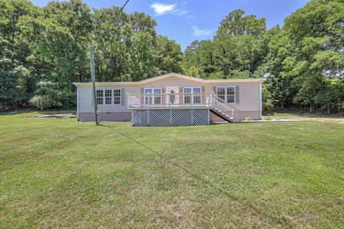 4002 Rippey Lake Rd, Mount Pleasant, TN, 38474-2911 | Card Image