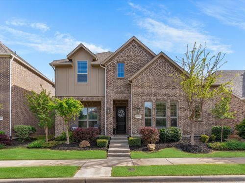 1660 Coventry Ct, Farmers Branch, TX, 75234-1235 | Card Image