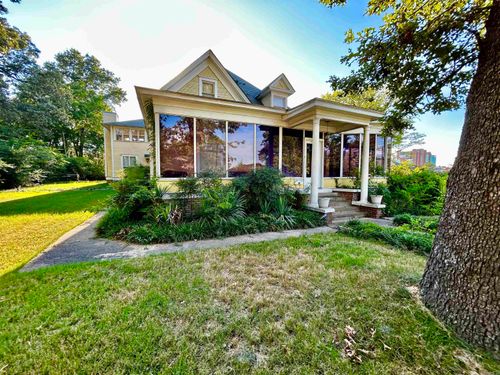 904 S Oak St, Little Rock, AR, 72204-2155 | Card Image