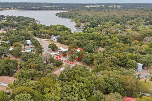 292 Chambers Dr, Alvarado, TX, 76009-7115 | Card Image