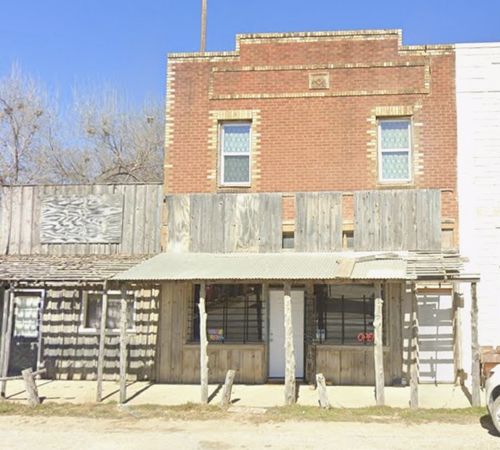 109 E Dempsey St, Bryson, TX, 76427-2014 | Card Image